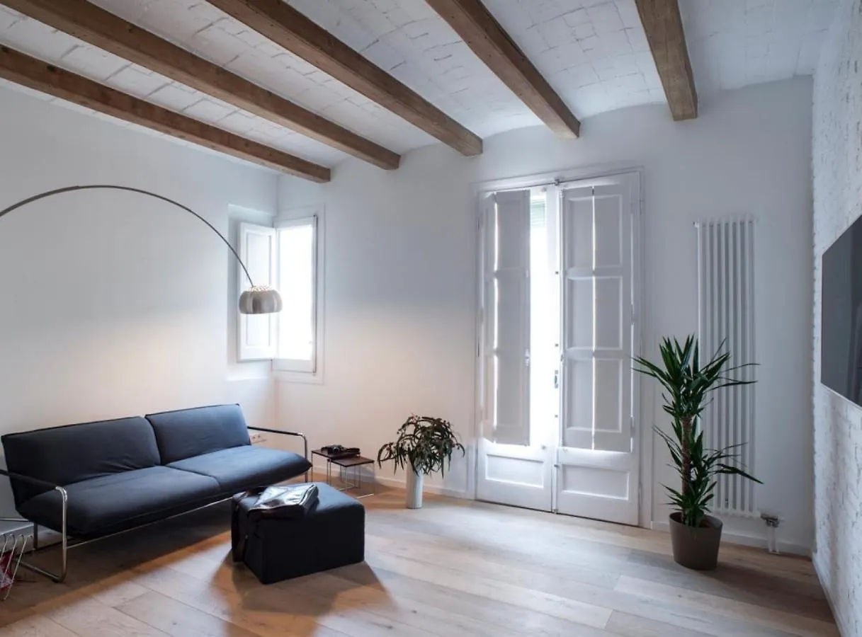 Flat San Antoni Villaroel/Apartment Barcellona 0*,  Spagna